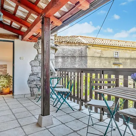 Apartma Hisa Pliska * Pliskovica