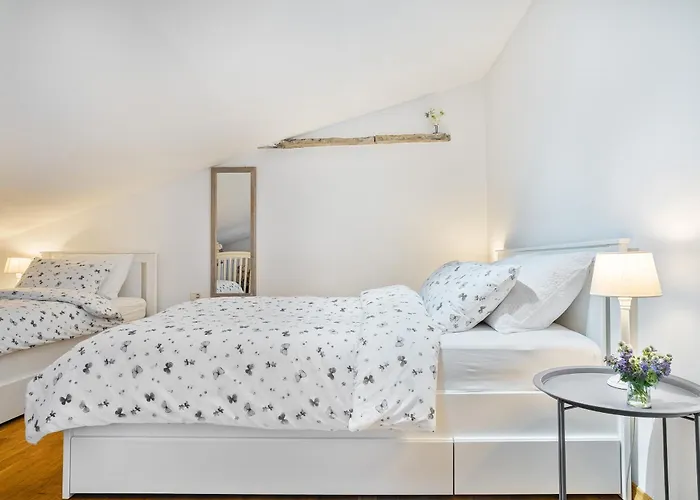 Apartma Hisa Pliska Lejlighed *